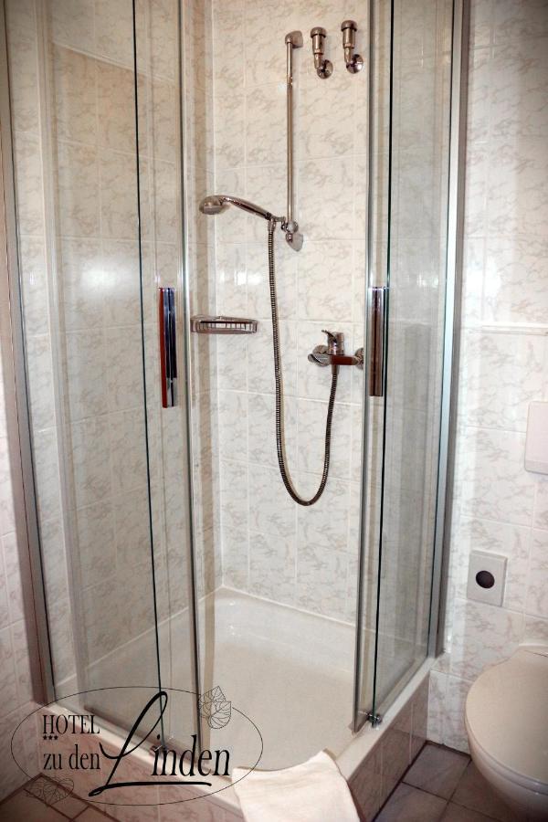 Wachtberg Hotel Zu Den Linden מראה חיצוני תמונה